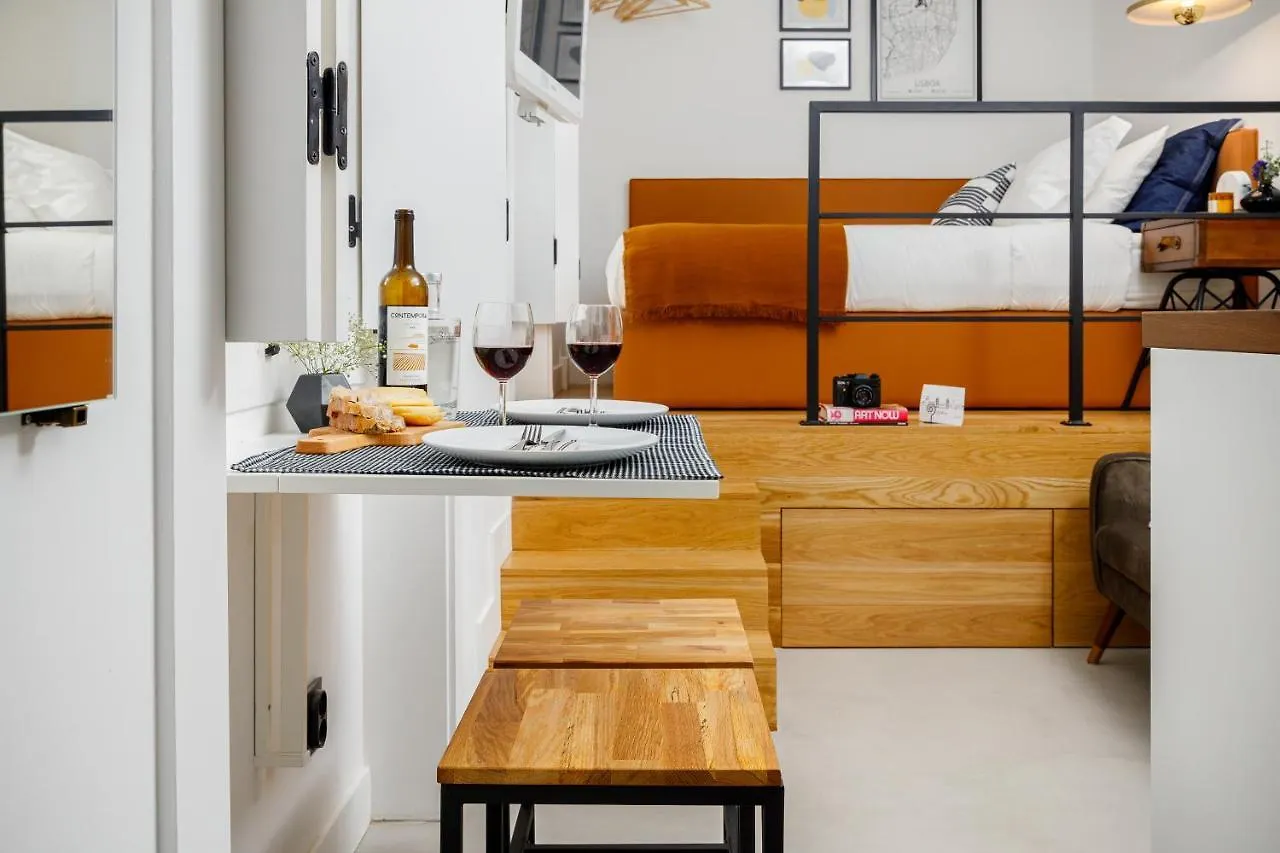 Saudade Micro Loft - Santos Daire Lisboa