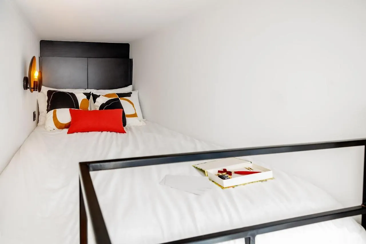 Saudade Micro Loft - Santos Daire Lisboa